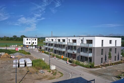 Geiselhöring – Doppelhaushälften und Mehrfamilienhaus