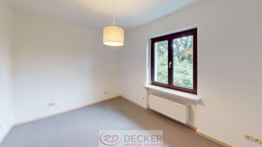 Sonnige 3-Zimmer-Wohnung mit Loggia in Schwindegg